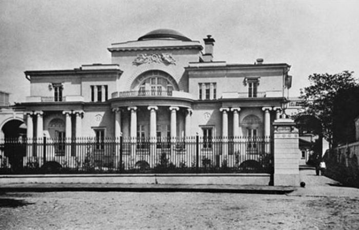 Особняк семьи Второвых в центре Москвы считался самым красивым зданием
