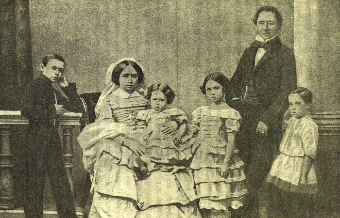 Семья Перовских