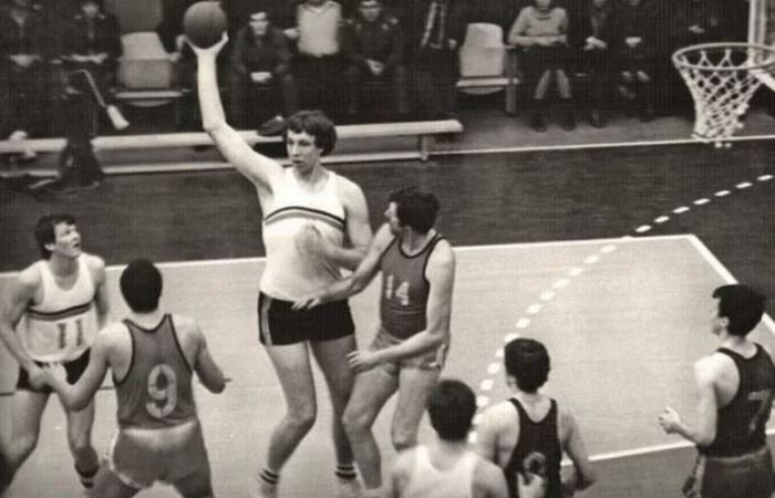 Александр Сизоненко