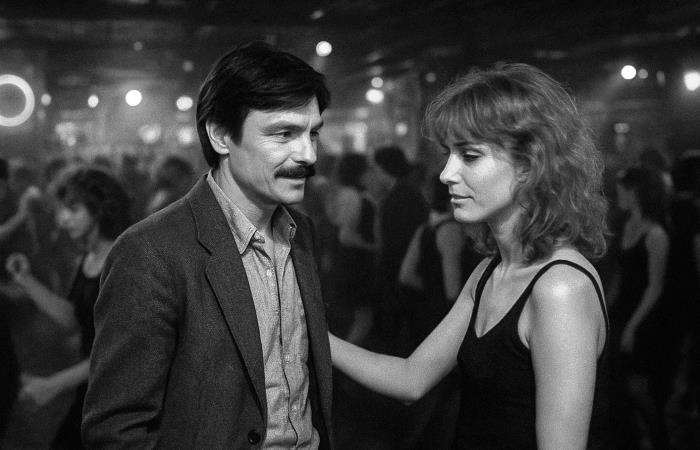 В Стокгольме Андрей Тарковский знакомится с молодой танцовщицей ночного клуба, а через год уже будучи тяжело больным, узнает, что у него родился сын