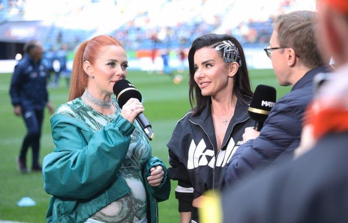 Юля Волкова и Лена Катина