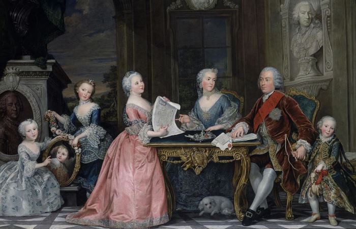 Графиня Екатерина Чернышева с мужем и детьми