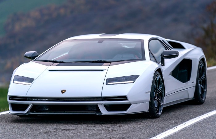 Как Феррари оскорбил Ламборгини, и из-за этого появился самый крутой автомобиль своего времени Ламборгини, Lamborghini, Ферруччо, машины, автомобильную, поэтому, автомобилей, «Феррари», которой, очень, когда, компанию, занялся, который, только, модели, автомобили, автомобиль, технике, войны