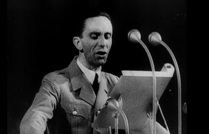 Эмоциональная речь Геббельса.