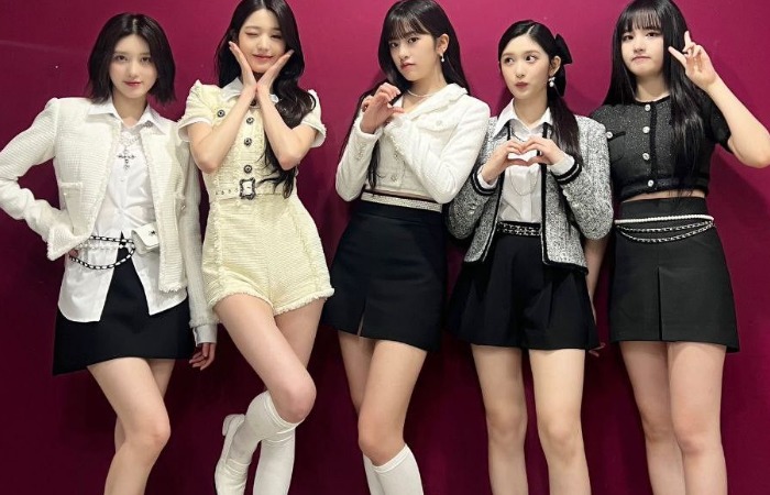 Участницы группы Ive. Участницы группы Ive.