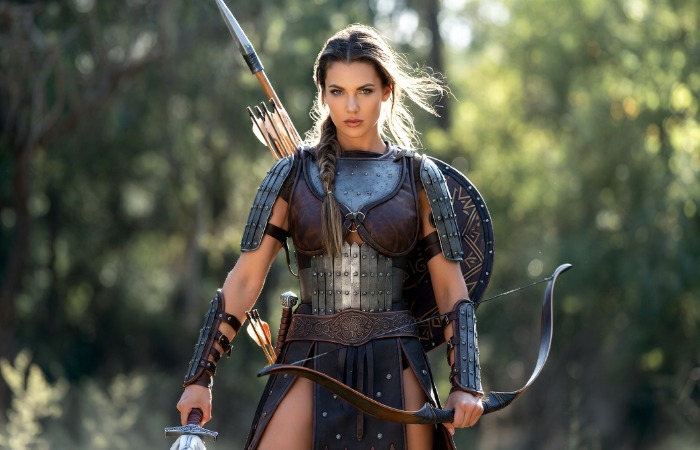 Война - главное занятие амазонок.