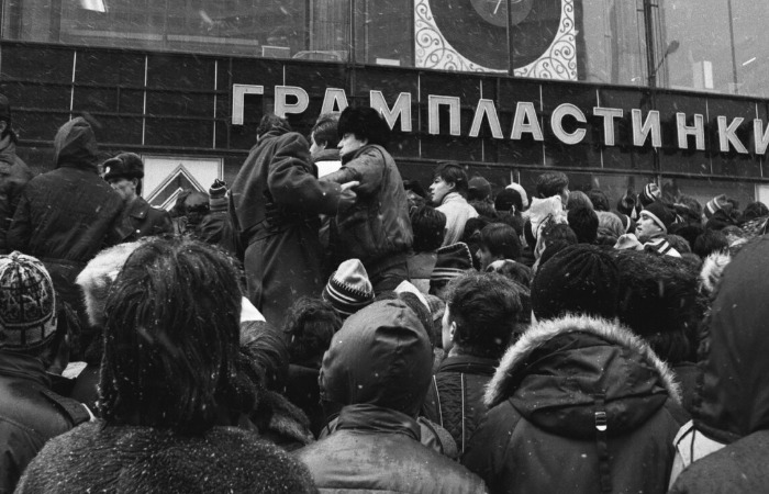Дефицит товара в СССР. / Фото: dzen.ru