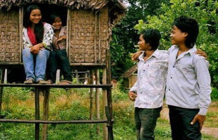 Домик для свиданий, чтобы выбрать мужа. / Фото: dzen.ru