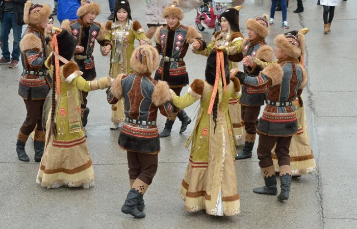 Хоровод - окуохай. / Фото: ulruj.ru