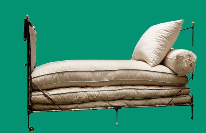 Кровати-раскладушки. Кровать Наполеона. Кровати-раскладушки. Кровать Наполеона.