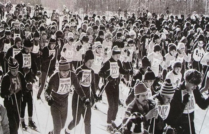Лыжники в СССР. Лыжники в СССР.