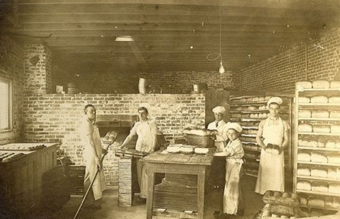 Пекарня 19 века.