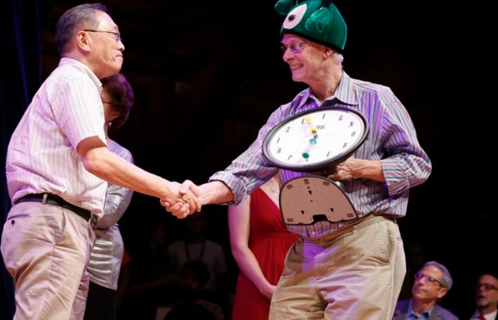 Шнобелевская премия. Шнобелевская премия.