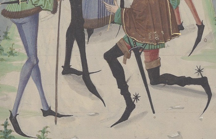 Пулены - обувь с длинным носком. Пулены - обувь с длинным носком.