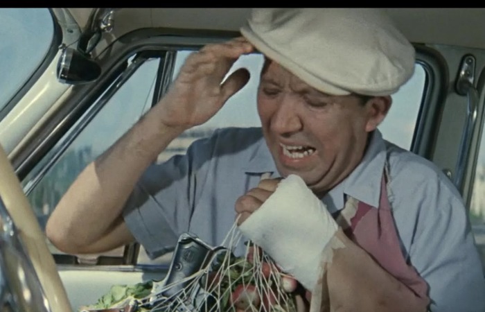 Авоська - промах шпиона.