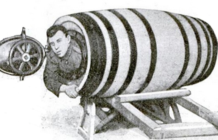 Чарльз Стивенс - покоритель водопада.