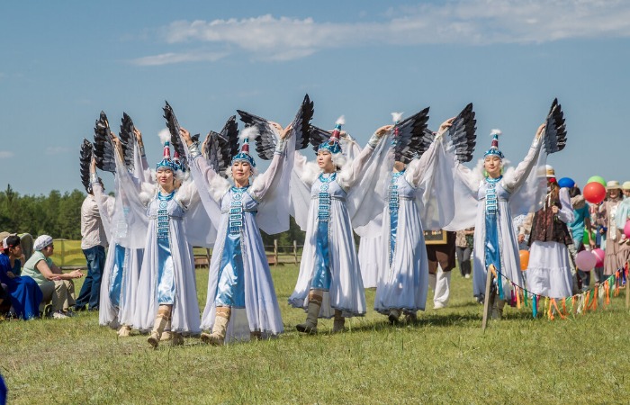 Танец журавля. / Фото: dzen.ru