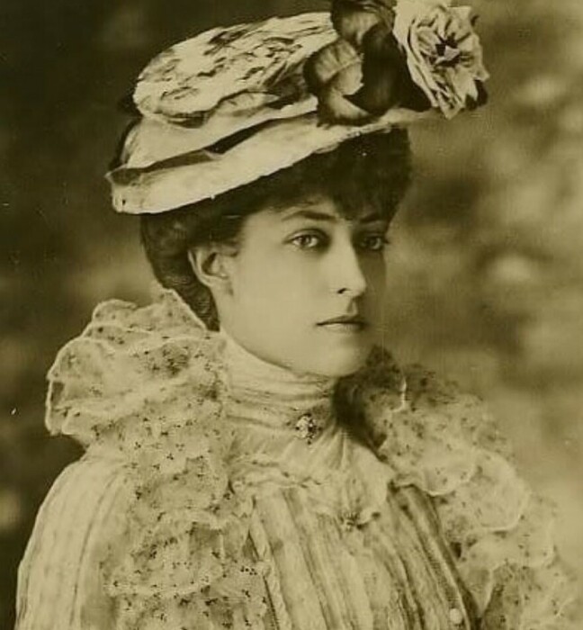 У Виктории не складывалось с женихами. У Виктории не складывалось с женихами.