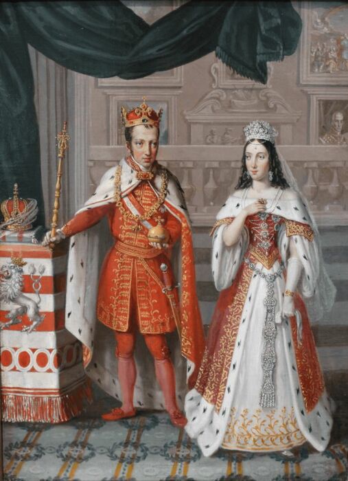 С радостью отреклись от власти. С радостью отреклись от власти.