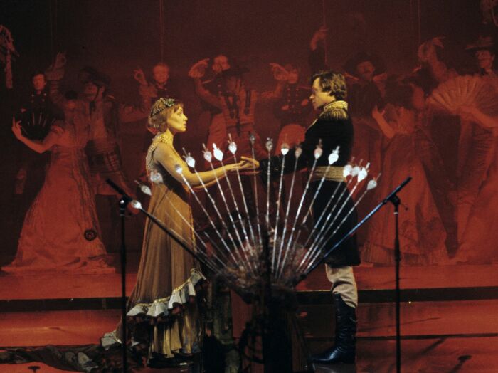 Легенда далека от реальной истории. Легенда далека от реальной истории.