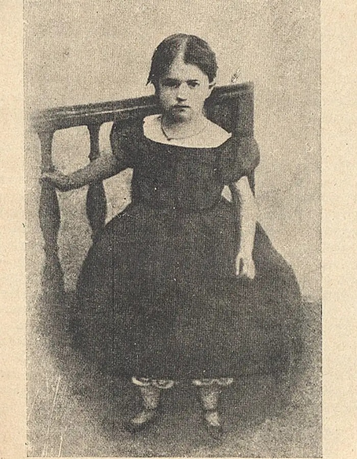 Родилась еще при Николае I. Родилась еще при Николае I.