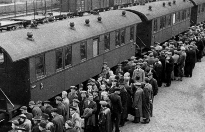 Ночевали на улице, пахали на заводах: Откуда в России взялись итальянцы и почему они стали врагами СССР