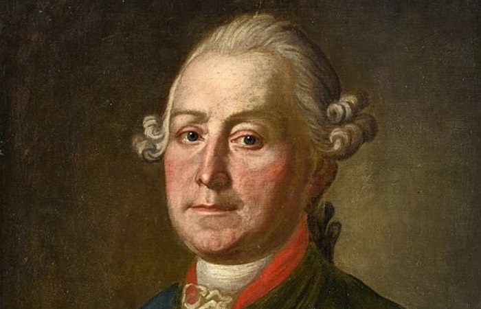 Отец Нарышкина - Лев Александрович.