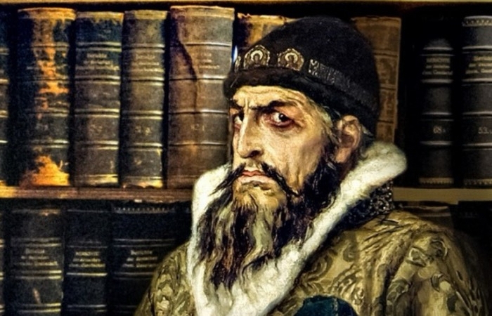 Иван Грозный мог ам перепрятать священные писания.