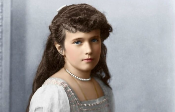 Необычная подпись великой княжны Анастасии Романовой: Загадка странных котиков в письмах