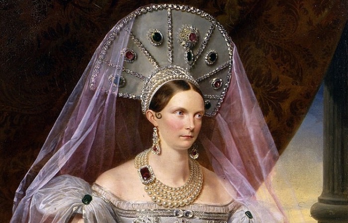 Иператрица простила фаворитку и даже подружилась с ней.