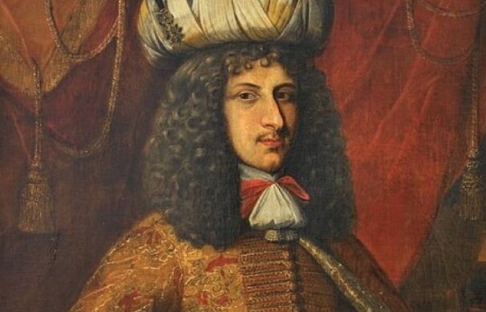 Дмитрий Кантемир - отец Марии.