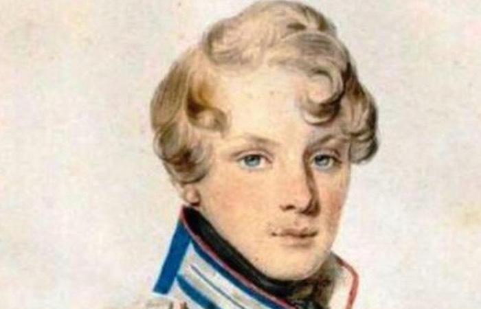 Голубоглазый блондин, покоривший сердце Ольги Строгановой. Голубоглазый блондин, покоривший сердце Ольги Строгановой.