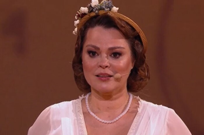 Наталья Громушкина в шоу "Три аккорда".