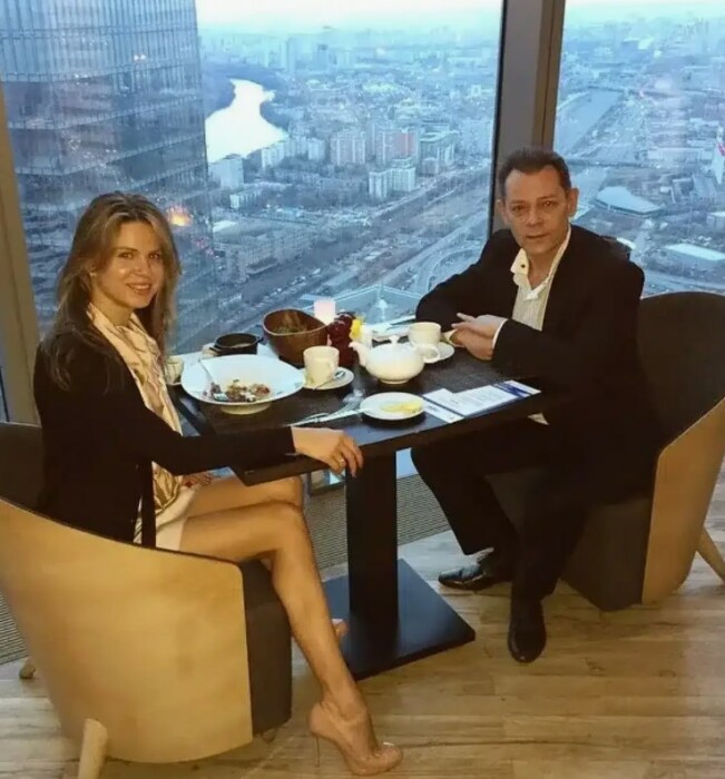 Вадим Казаченко и Ольга Мартынова. Вадим Казаченко и Ольга Мартынова.