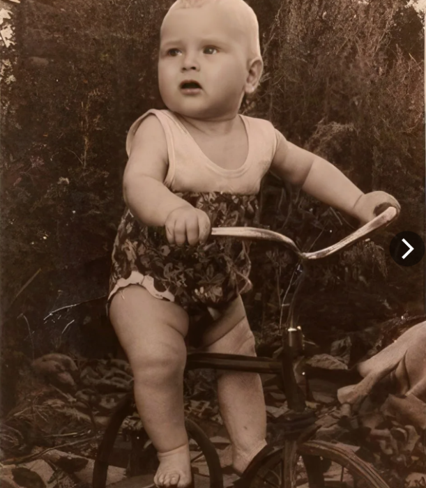 Александр Малинин в детстве. / Фото: warball.ru