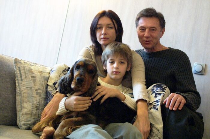Евгений Меньшов и Лариса Борушко с сыном Александром. / Фото: cont.ws