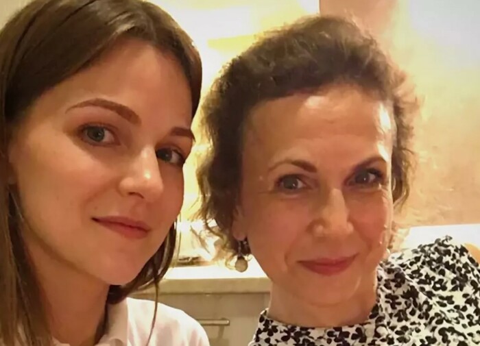 Дана Абызова потеряла маму в 2021 году.