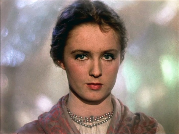 Екатерина Деревщикова была востребованной актрисой. Екатерина Деревщикова была востребованной актрисой.