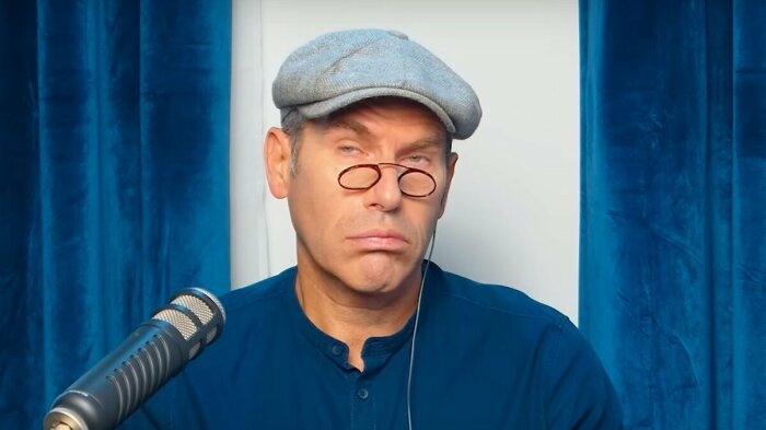  Михаил Шац оскорбил Бочарова. / Фото: news.rambler.ru