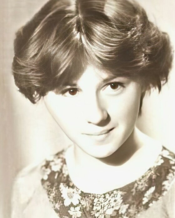 Алёна Апина была единственным ребенком в семье. Алёна Апина была единственным ребенком в семье.