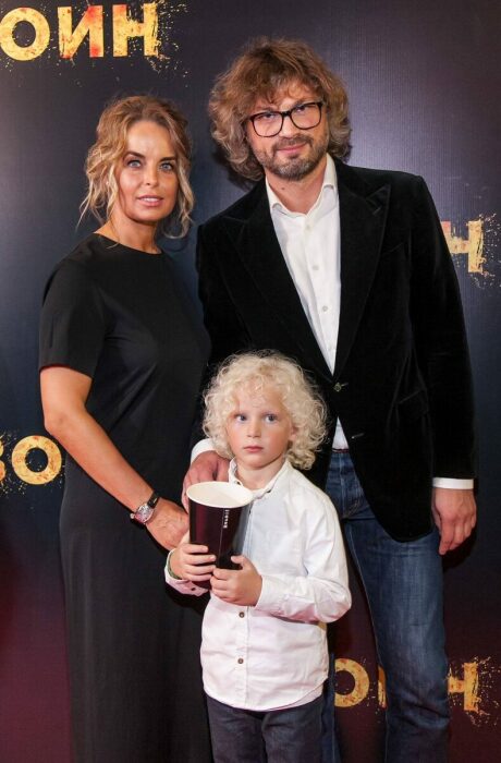 Анастасия Калманович с мужем и сыном. Анастасия Калманович с мужем и сыном.