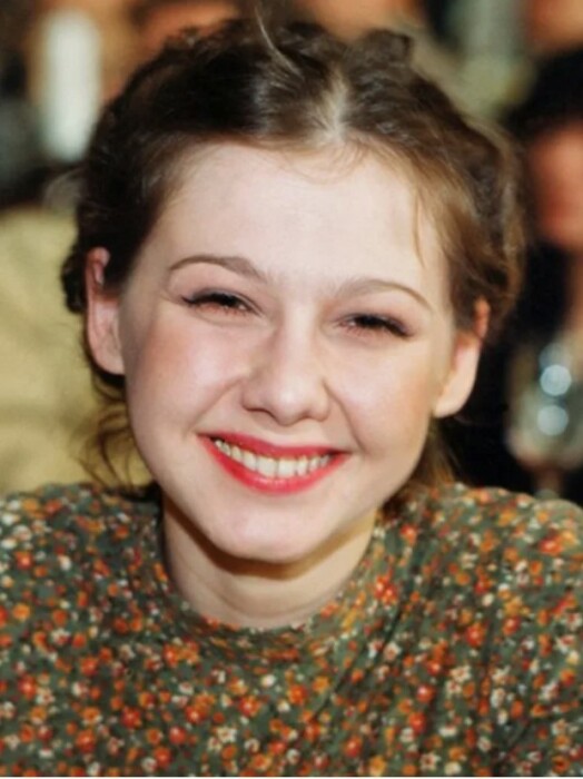 Полина Агуреева поступила сразу в 4 вуза.