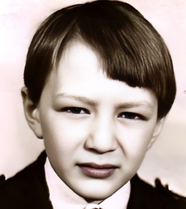 В 12 лет Марат Башаров узнал, что воспитывался отчимом.