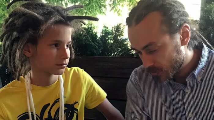 Антоний Толмацкий очень поход на отца. 