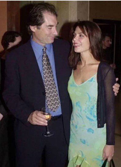 Оксана Григорьева и Тимоти Далтон. Оксана Григорьева и Тимоти Далтон.