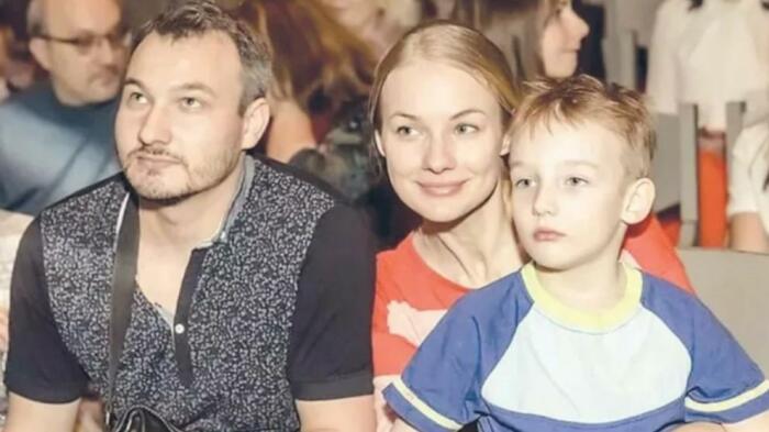 Елена Аросьева - многодетная мама. Елена Аросьева - многодетная мама.