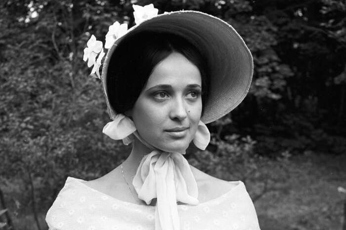 Ирина Печерникова состояла в отношениях с Высоцким. 