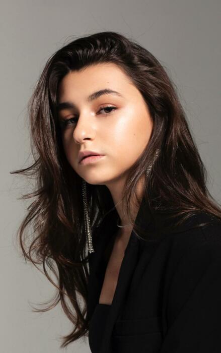 Эммануэль Турецкая мечтает стать оперной певицей / Фото: world-music-heritage.ru