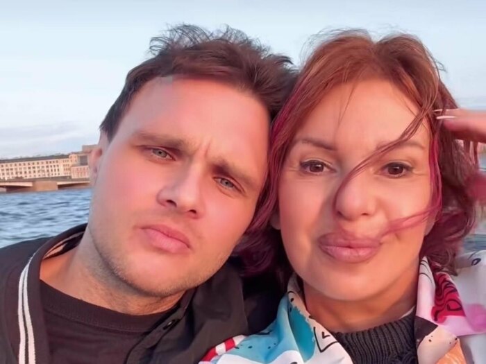 "Зато не пьет