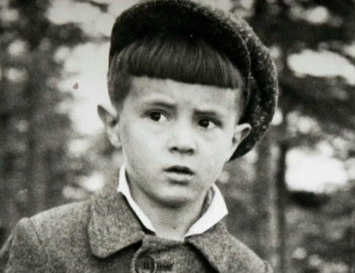 Юрий Шевчук в детстве. / Фото: lj3.org